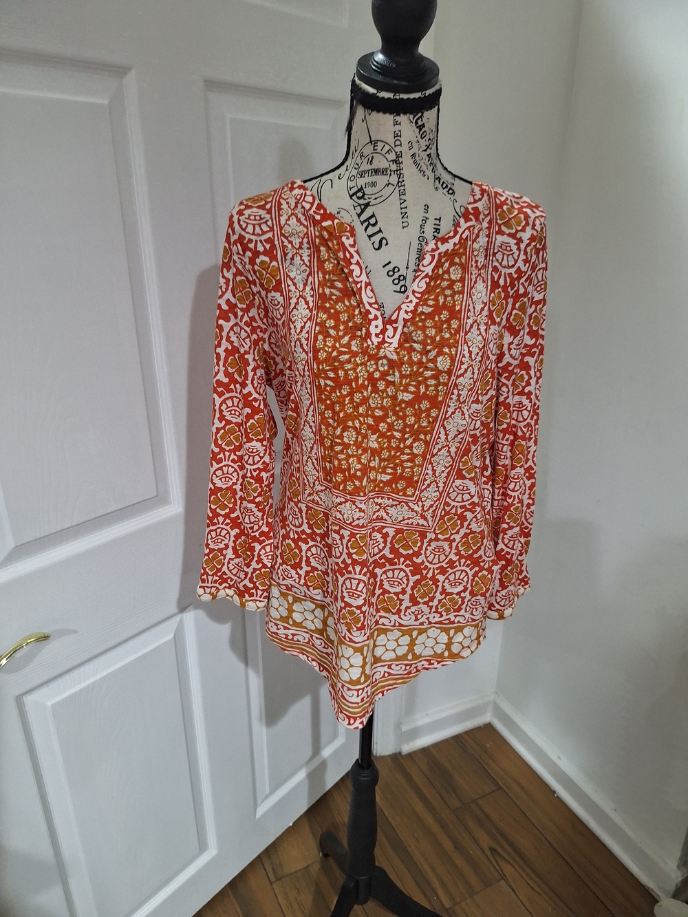 Lucky Brand Orange Printed Long-Sleeve V-Neck Blouse - Picture 2 of 3